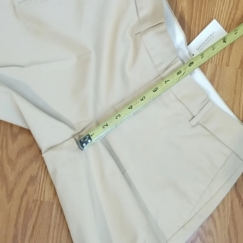NWT banana republic shorts size 2‎